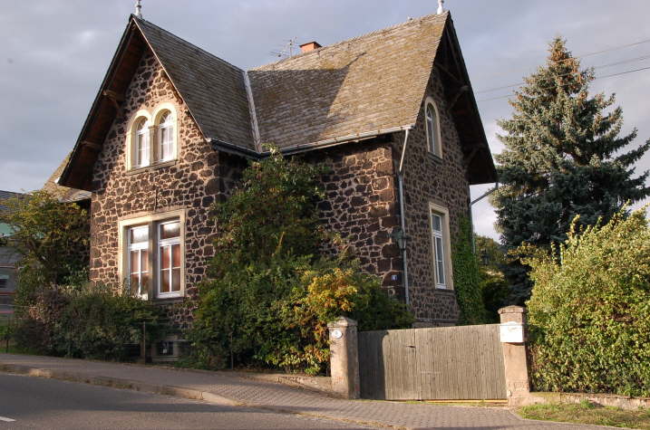 01/16 - Ehemaliges Forsthaus an der Saffiger Strae