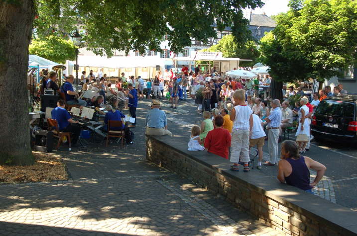08/16 - Brunnenfest
