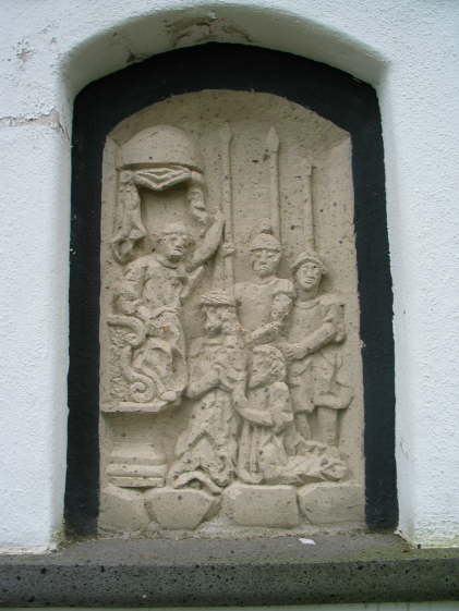 13 - Die Fußfälle zeigen die Stationen des Leidens Christi
